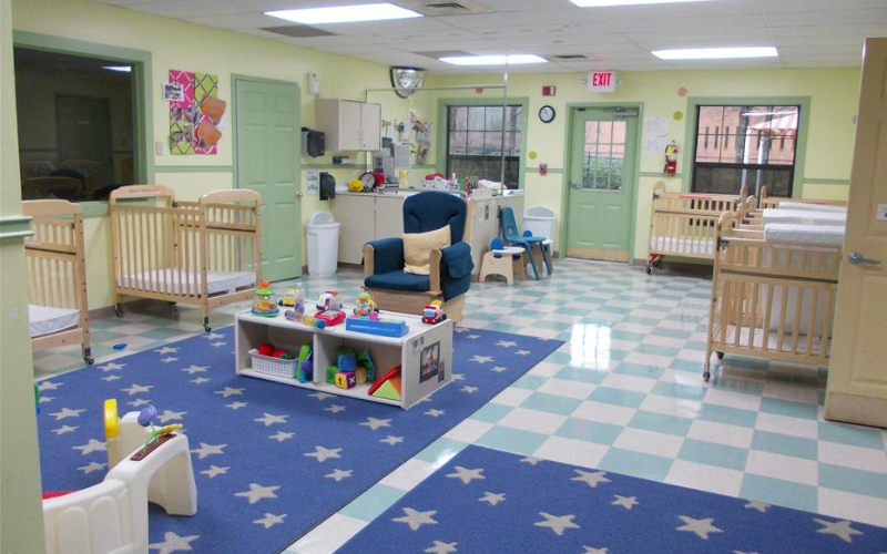 Bluegrass Valley KinderCare Infant Classroom